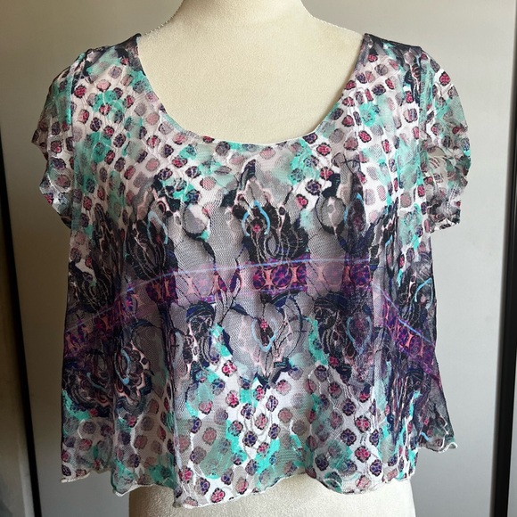 Multi-color Lace Crop Top - Picture 1 of 6